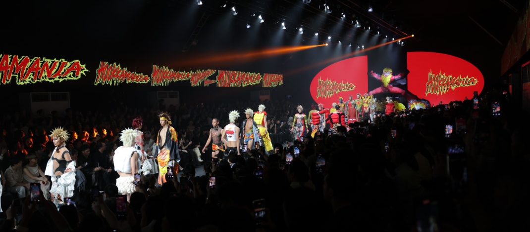 ปิดฉากสุดปัง! ELLE FASHION WEEK 2025 มีน – เติร์ด – มอส – แบงค์ – มิ้นท์ ร่วมเดินรันเวย์สุดเดือด พร้อมยกทัพคนดังแน่นฟรอนต์โรว์